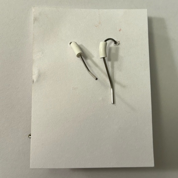 Handmade Handcrafted Beaded Dangle Earrings - red & purple - Picture 2 of 2